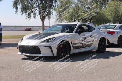 media/Oct-18-2025-Speed Ventures (Sat) [[8b3b7cf525]]/Around the Pits/